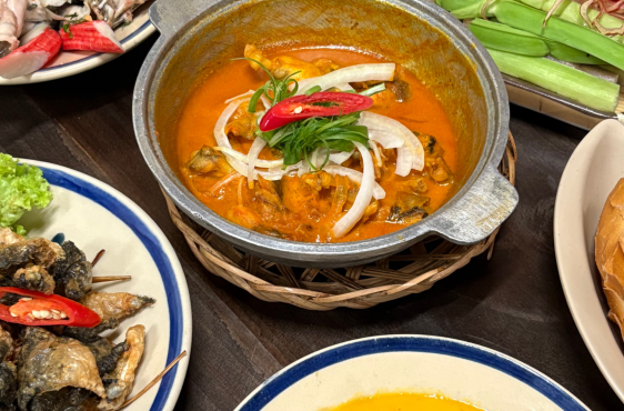 đôi nét về ếch deli